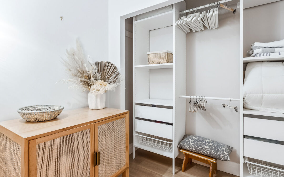 6 Ways to Organize Your Closet