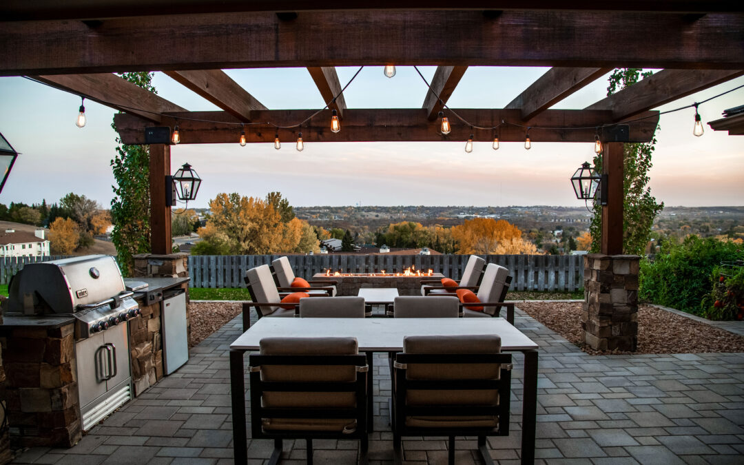 Creating the Perfect Outdoor Kitchen